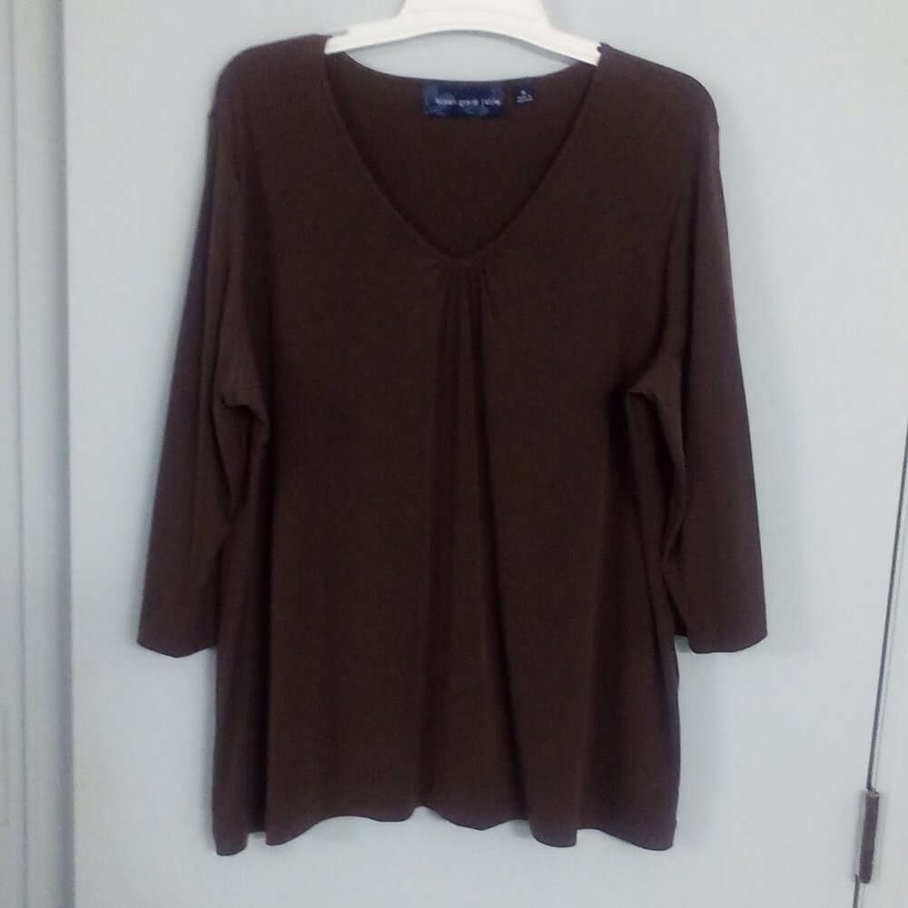 Susan Graver 1X Brown top